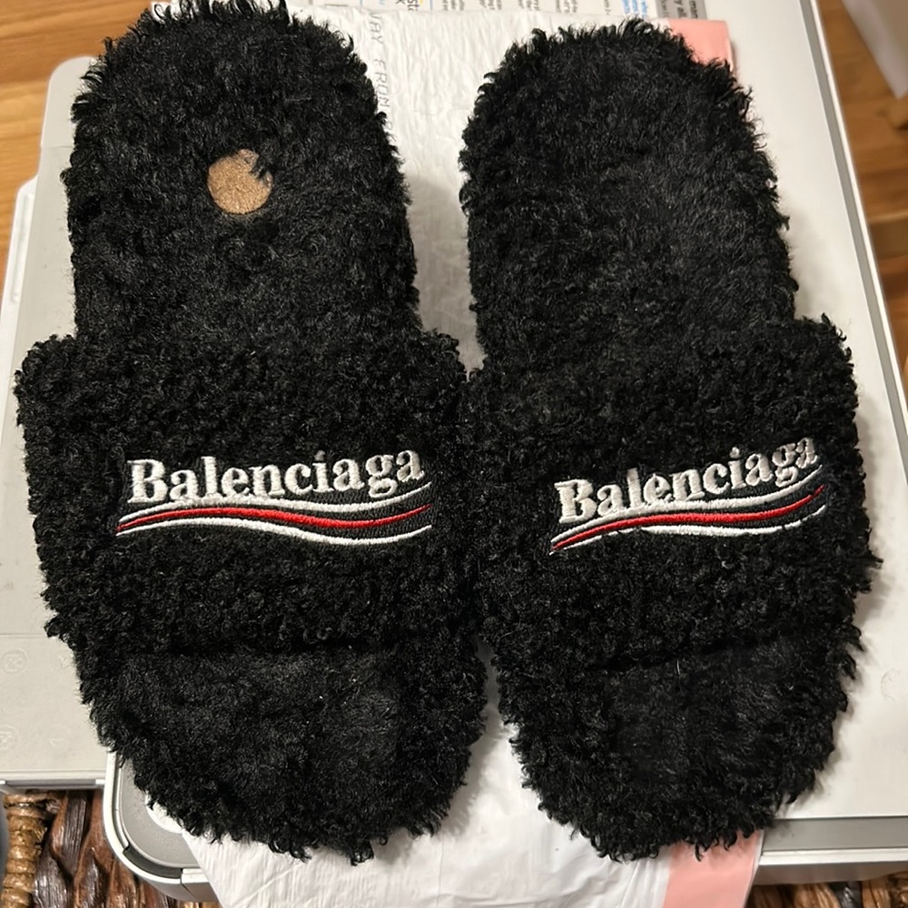 Black Balenciaga fur heels
